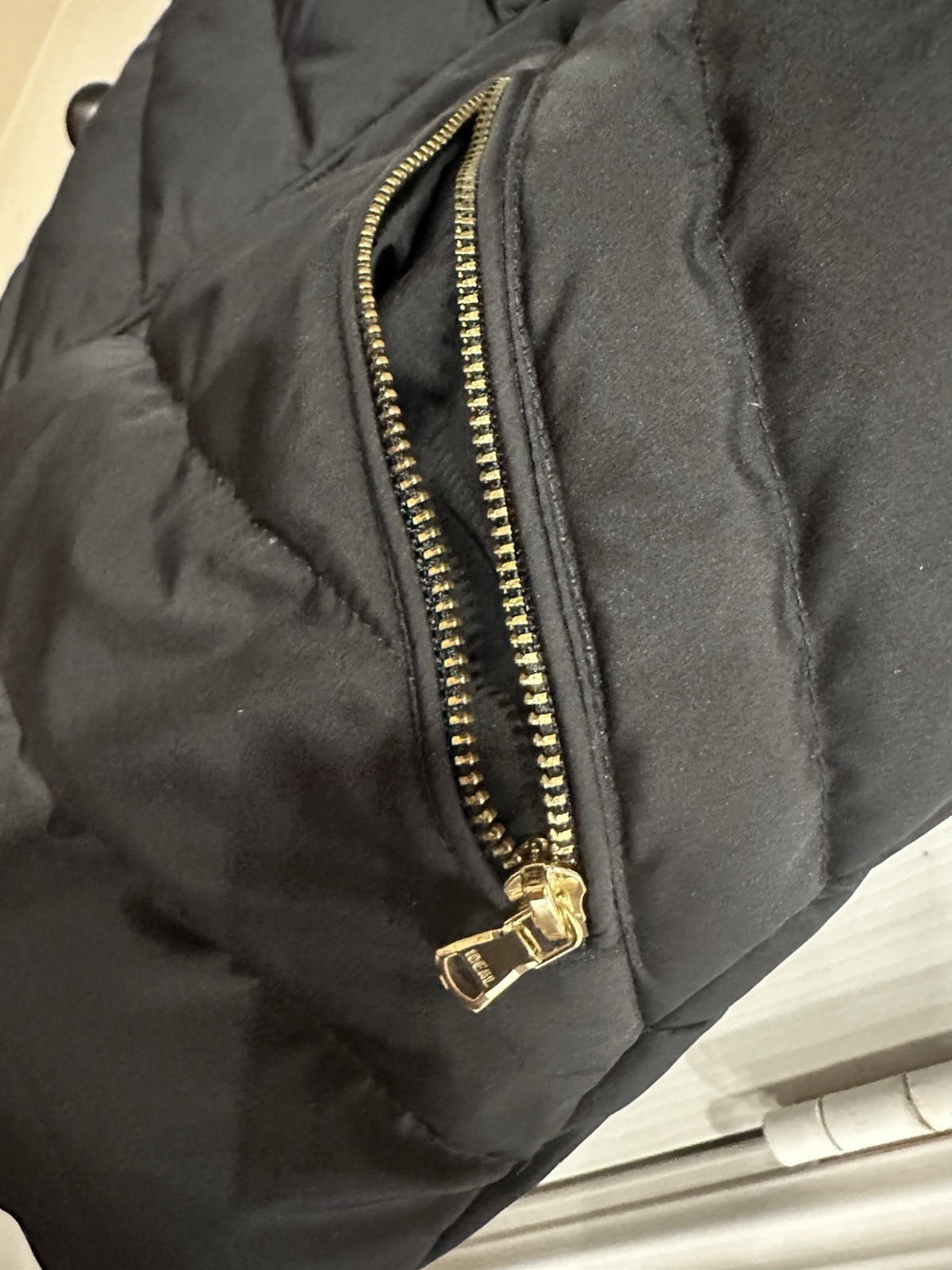 TALBOTS Black Quilted Polyester Down Filled Puffe… - image 8