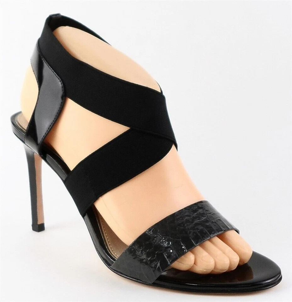 Sandálias salto designer elástico cobra patente preta ELIE TAHARI INDIA US$ 275 5 EUR 35 - Imagem 2 de 4