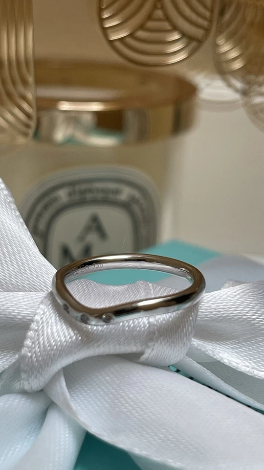 Anillo Tiffany & Co Elsa Peretti Banda Curvada Oro Blanco 3 Dia talla 4.5 NUEVO $1300 Foto 4 de 4