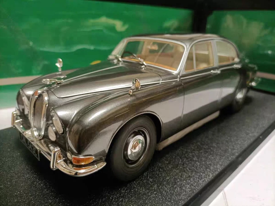 (Various Color) Jaguar S-Type Sedan 1965 #Blue #Gold #Gray ( CULT 1/18) STYPE - Immagine 2 di 4