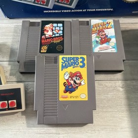 Nintendo NES Console Control Deck Mario Trilogy 1 2 3 Games Bundle Original Box