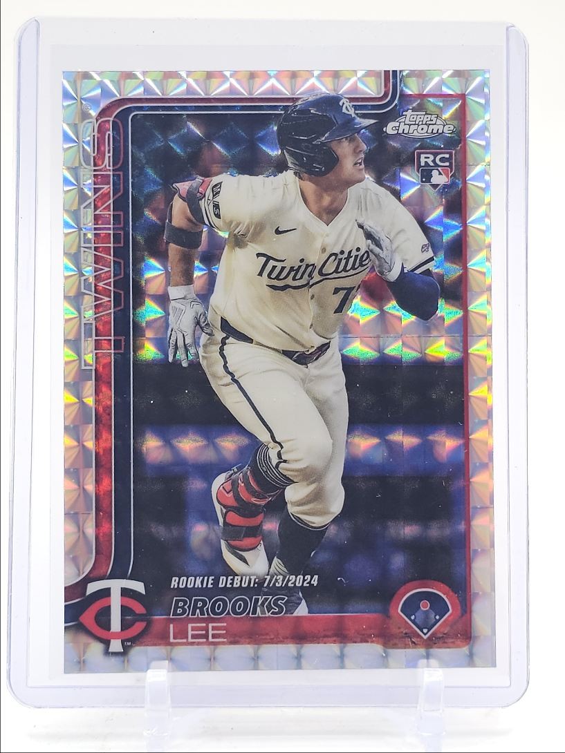 BROOKS LEE 2025 TOPPS CHROME UPDATE ROOKIE DEBUT GEOMETRIC RC Q0208