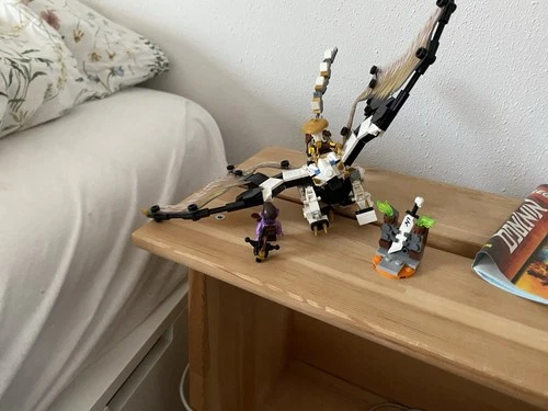 LEGO NINJAGO: Wus gefährlicher Drache (71718)