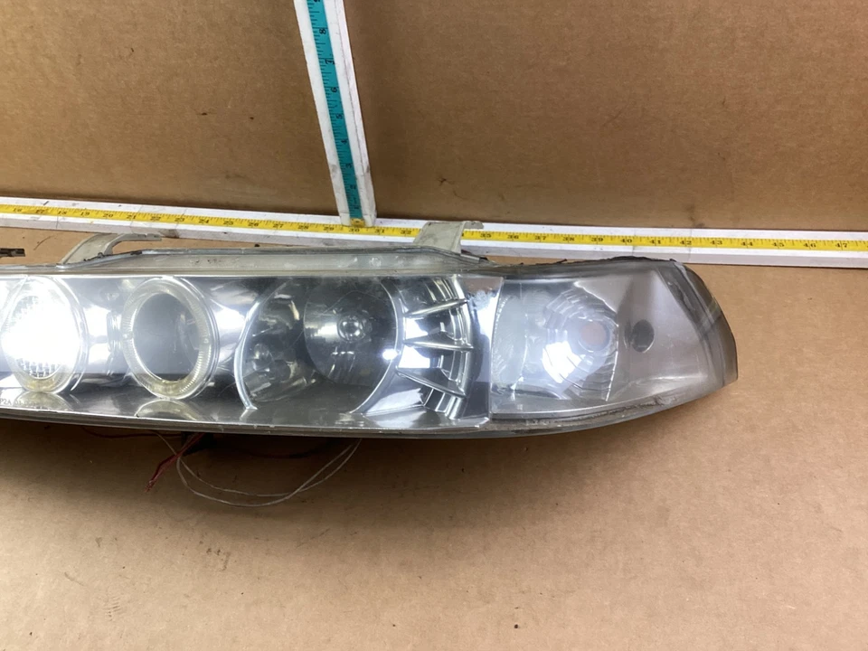 Conjunto de faros delanteros izquierdo del lado del conductor Acura Integra 1990-1993 Foto 2 de 4