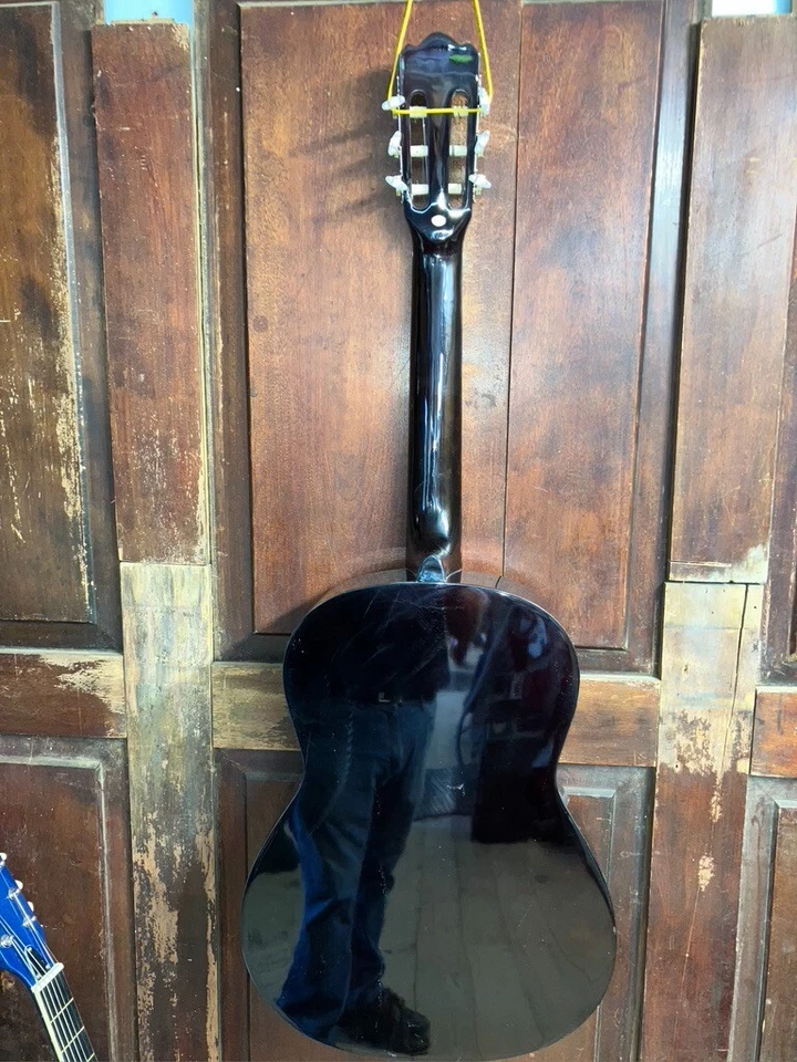 Lucida LK-2 Ful Size Classical Nylon String Acoustic Student Folk Guitar - Image 3 of 4