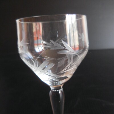 Verre liqueur eau de vie cristal vintage art déco table design XXe France N4796