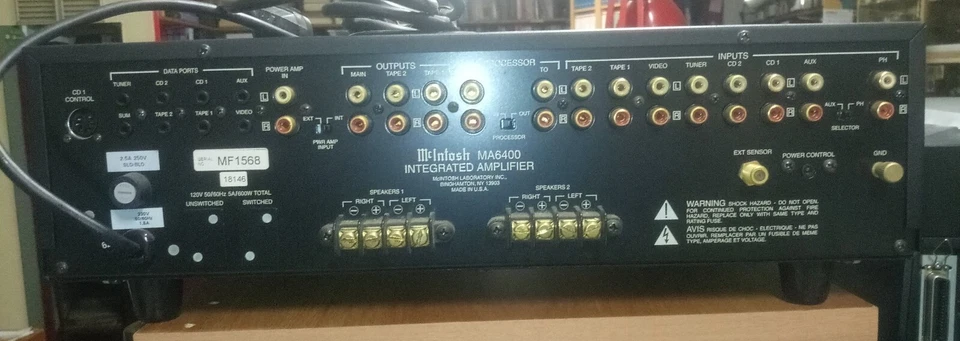 McIntosh MA6400 amplificatore integrato stereofonico made in USA 2x100W/8 ohm - Immagine 3 di 4