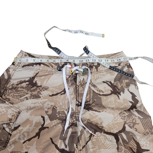 Volcom Hawaii Mod Tech Camo AOP Board Shorts Mens 33 Beach Swim Trunks - Picture 7 of 16