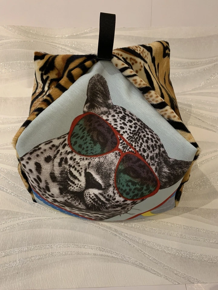 Jungle Wild Cats XL iPad Pro Tablet cushion Beanbag stand Switch, kindle Holder - Image 2 of 4