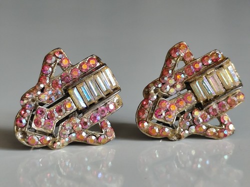 Vintage Women's Thelma Deutsch Signed Rhinestone Earrings Clip On