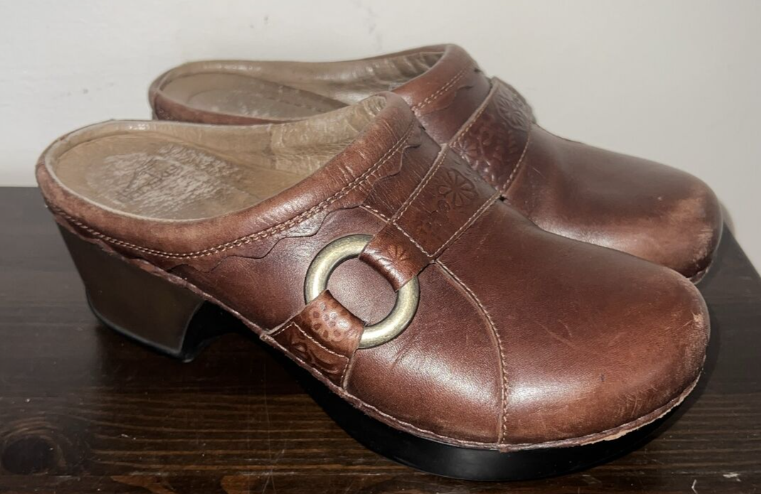 Dansko Clogs Womens Size US 10.5-11 EUR 41 Slip On Backless Brown Embossed Strap-image