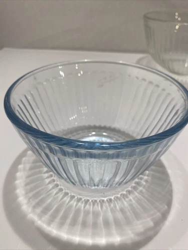 Vintage Pyrex 7401-S Clear Aqua Tinted Ribbed Glass 3 cup Mixing Bowl HO