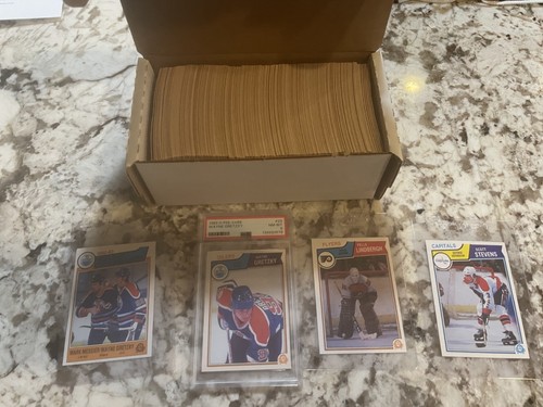 1983-84 O-PEE-CHEE HOCKEY COMPLETE SET 396/396 NM-MINT w/ psa 8 Gretzky