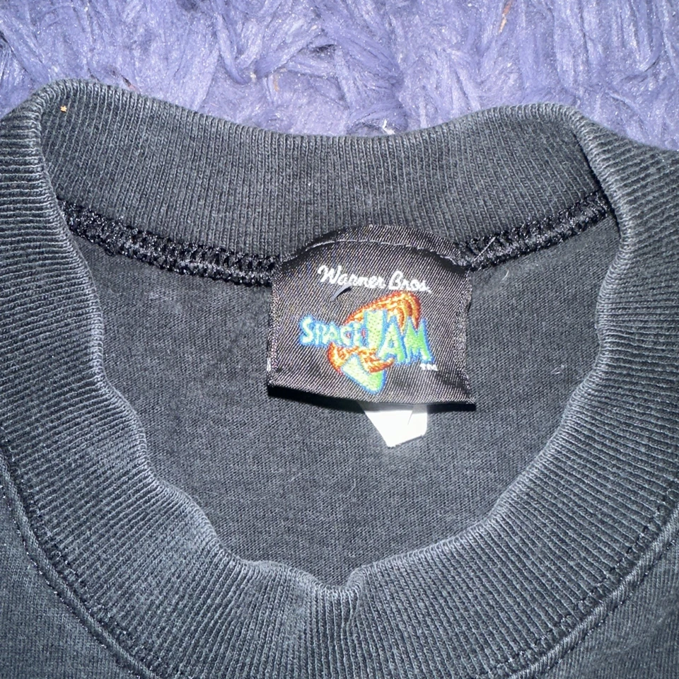 Vintage Loony Tunes Space Jam All Over Print T-Shirt Size Large 1996 90s - Image 4 of 4