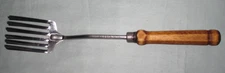 Vtg Foley 6 tine metal pastry blender fork w wooden handle, Minneapolis