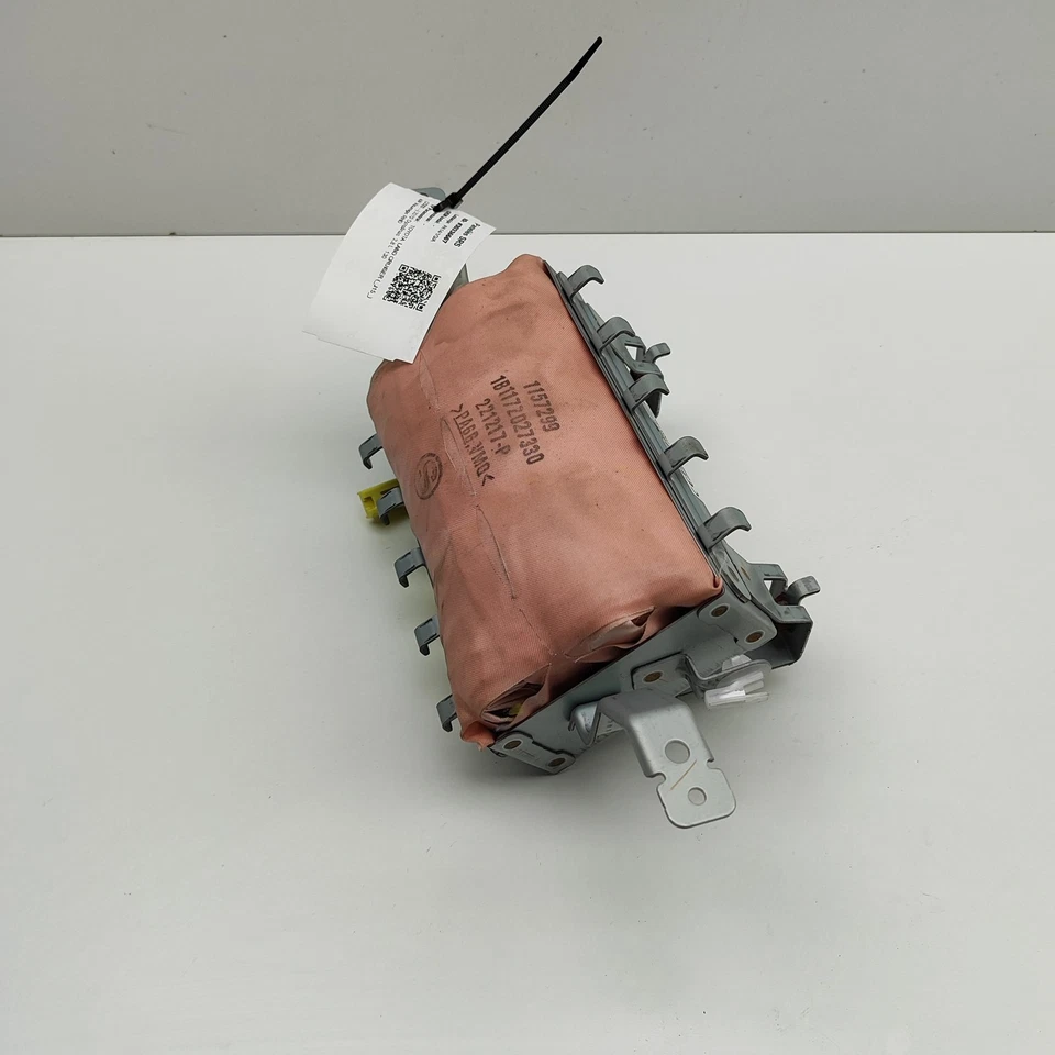 Toyota Land Cruiser J150 Dashboard Safety Sac SRS 73960-60370 RHD 2019 30336667 - Image 3 of 4