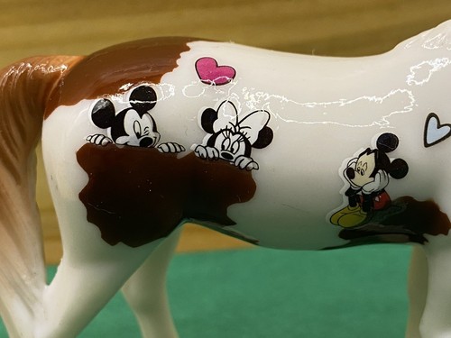 Custom Breyer Stablemate G4 Quarter Horse With Whimsical Cartoon Design - Picture 3 of 3