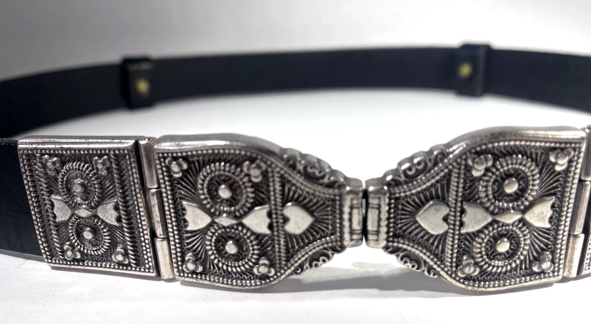 Vintage Chico\'s Silver Tone Statement Waist Belt 41.50\