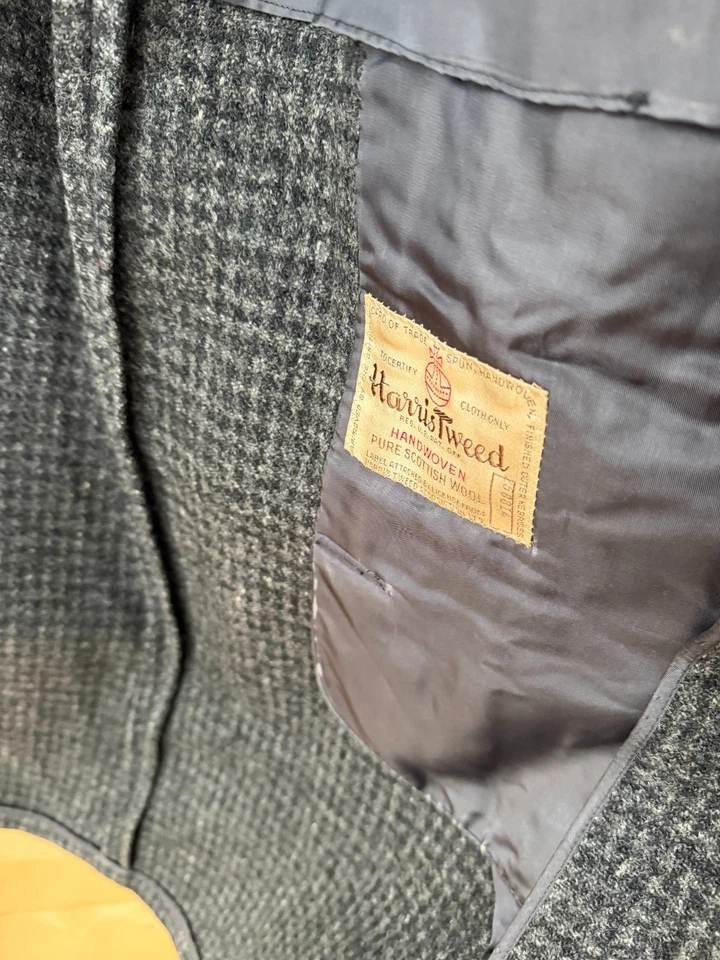 🔥 Vintage Harris Tweed Dark Charcoal Grey Houndstooth Balmacaan Overcoat 42 - Image 3 of 4