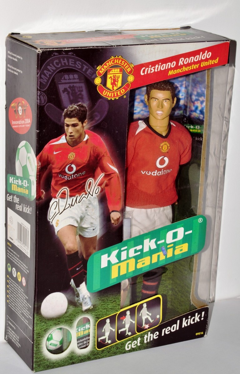CR7 - Cristiano Ronaldo Action Figure Rookie Man United Kick-O