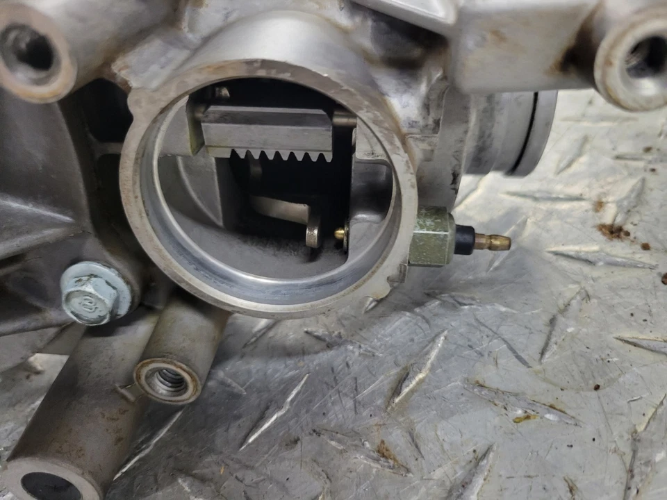 2006 雅马哈金刚狼 450 Sport 4x4 前差速器外观很好!!!!!!!!!! — 第 4/4 张图片