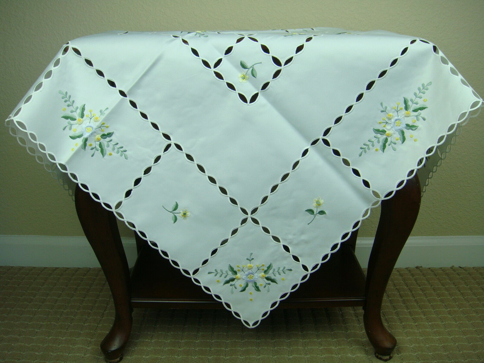 Polyester 33" Polyester Embroidered Tablecloth Night Stand S