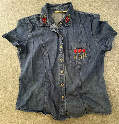 Bobbie Brooks Button T-Shirt Womens Medium Floral Embroidered Denim Short Sleeve