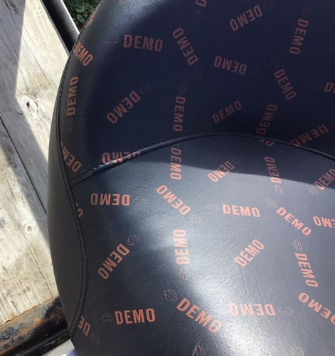 Harley-Davidson Demo Seat, Sundowner Touring Rushmore, 520000128DEMO - Picture 5 of 17