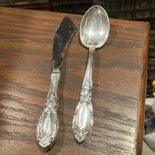 TOWLE KING RICHARD STERLING FLATWARE: MASTER BUTTER KNIFE & SPOON