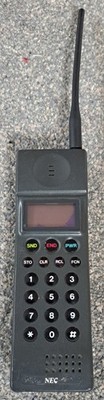 NEC TR5E1320-22A E-TACS TRAGBARES TELEFON KLASSE 4 - VINTAGE 