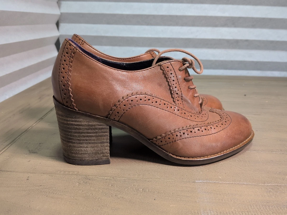 Oxford Heels in Women