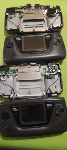 2* Sega Game Gear Handheld System Console - PARTS or REPAIR