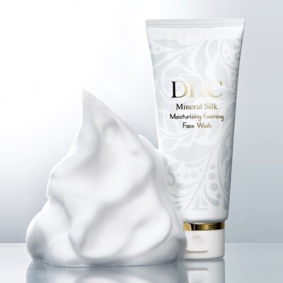 DHC Mineral Face Wash  (100 g)