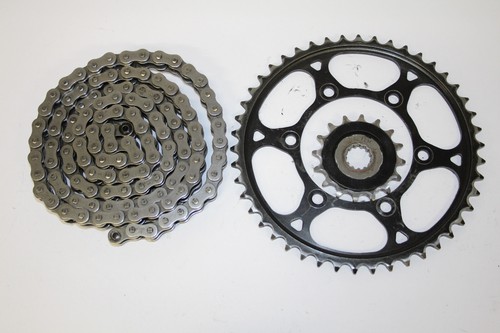 RK Kettensatz Kettenrad Ritzel Triumph Street Triple 765 RS (Lager 07-23)