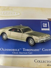 2004 Hallmark Keepsake Ornament 1966 Oldsmobile Toronado Coupe NEW 14th Series