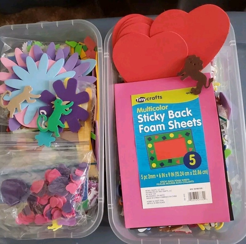 1,000+ Pieces Craft Foam Shapes Many Styles Colors Sizes Letters Large Lot Fun!