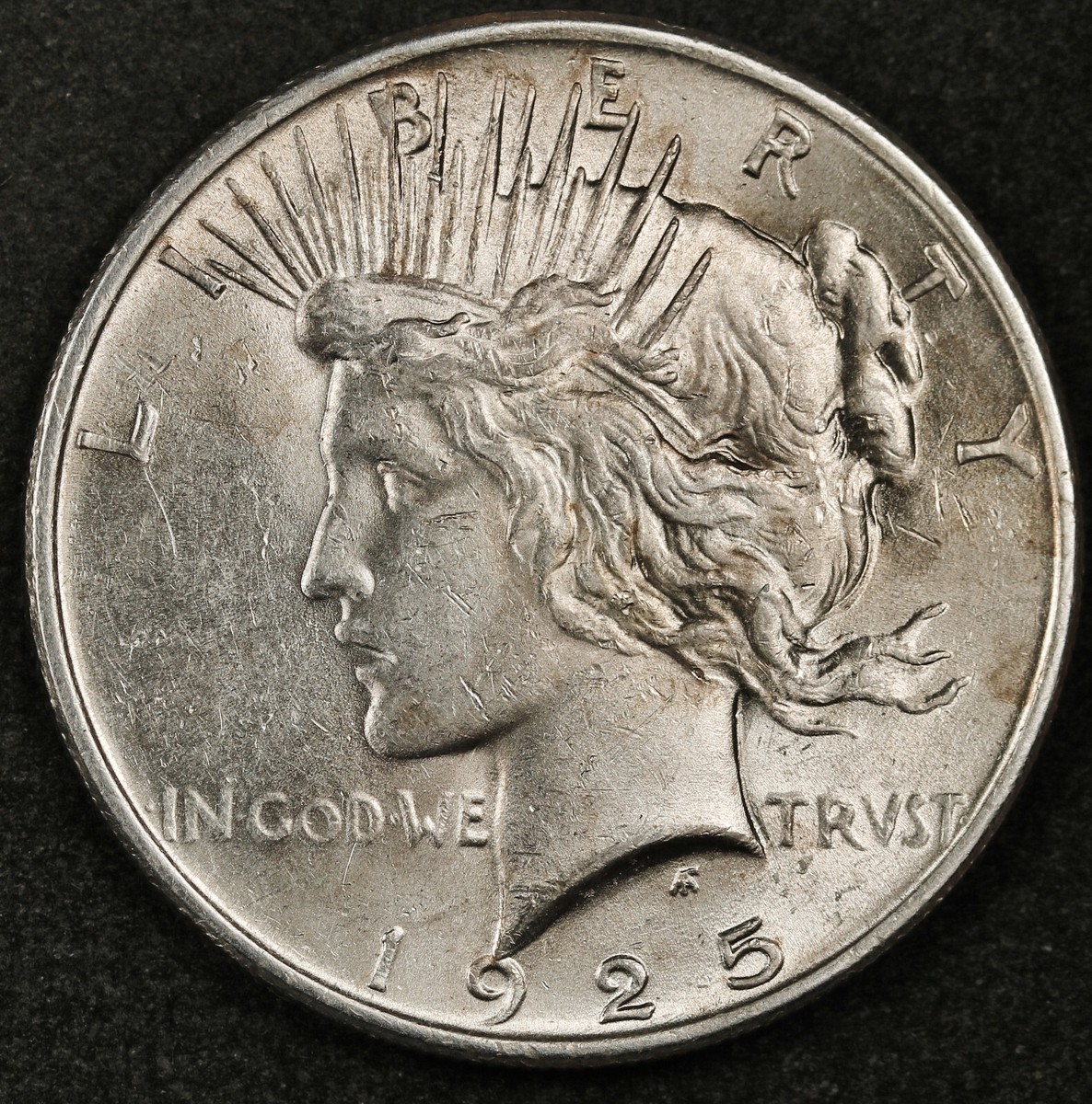 1925 Peace Silver Dollar. VAM 1-T 