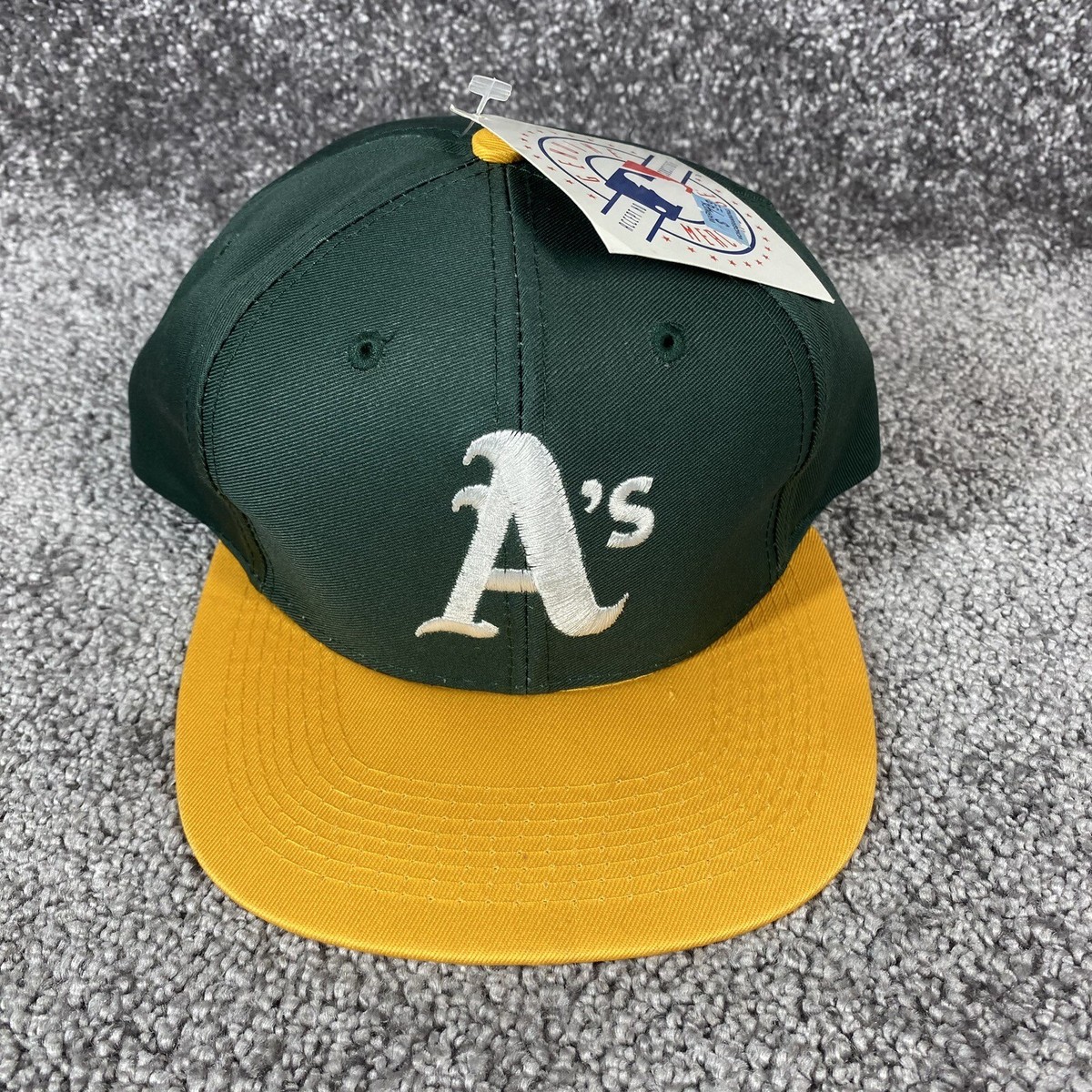 ウェア VINTAGE Oakland Athletics dead stock CAP ウェア VINTAGE Oakland Athletics dead stock CAP ウェア VINTAGE