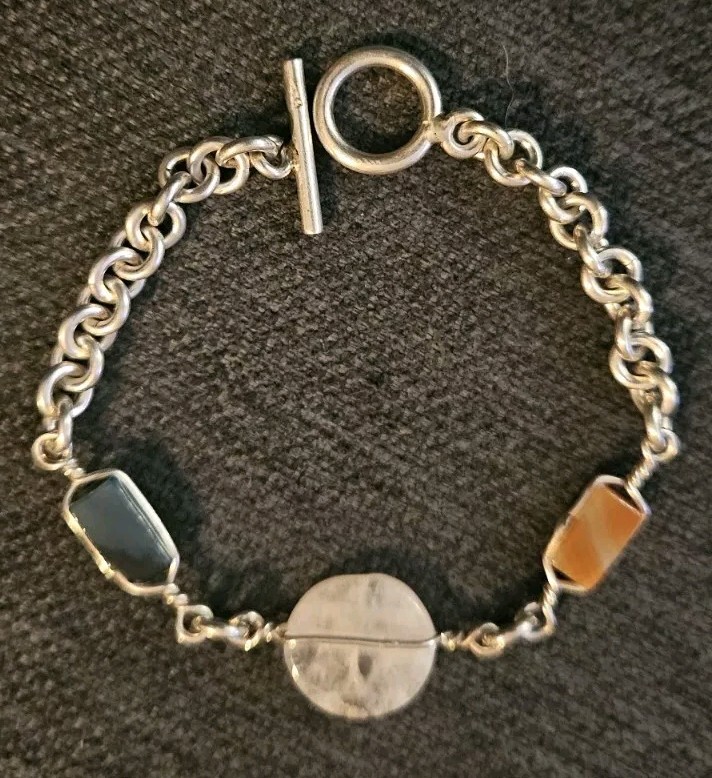 925 Stamped: Handmade; 3 Multistone Sterling Silver 7.25" Round Quartz Bracelet 