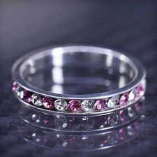 Size 8, vintage sterling silver 925 stackable band ring with cluster cz