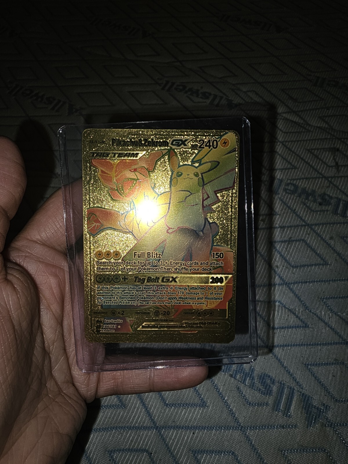Pokémon TCG Pikachu & Zekrom GX Sun & Moon - Team Up 184/181