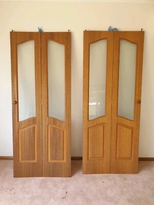 Timber Bifold Doors With Decorative Glass Building Materials