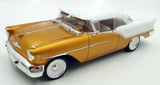 Acme scala 1/18 pressofuso A1808006 - 1957 Oldsmobile Super 88 - oro/bianco