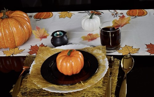 Give Thanks Thanksgiving Printed 14"x"108" Table Runner by Your Tablecloth NWT! - Picture 3 of 9