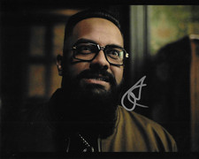 * GUZ KHAN * signed 8x10 photo * ARMY OF THIEVES * COA *