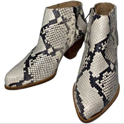 Alberto Zago Women s Size 36.5 6 Black White Python Snakeskin Ankle Boots