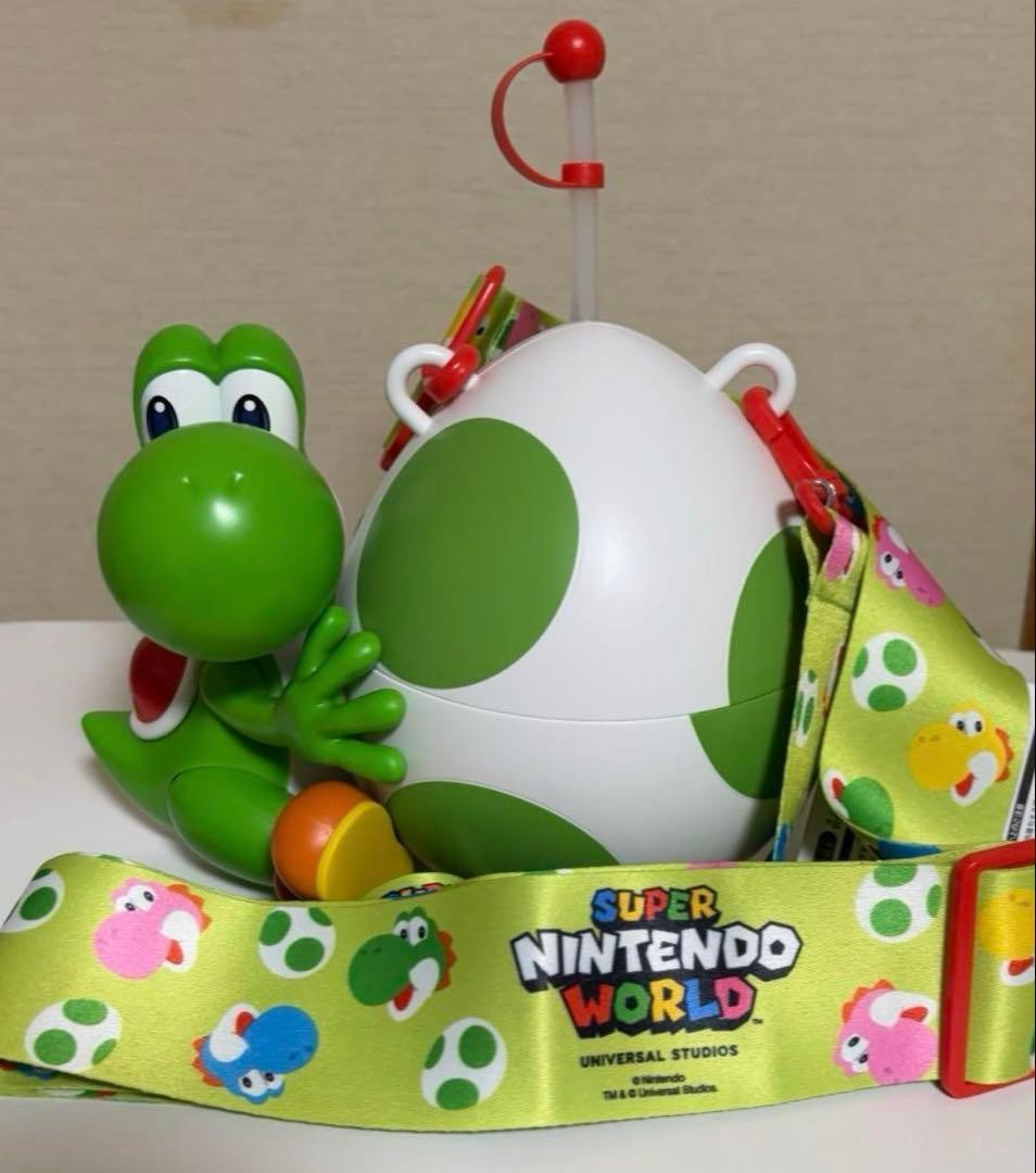 Universal Studios Japan Yoshi Water bottle Straw Toy Super