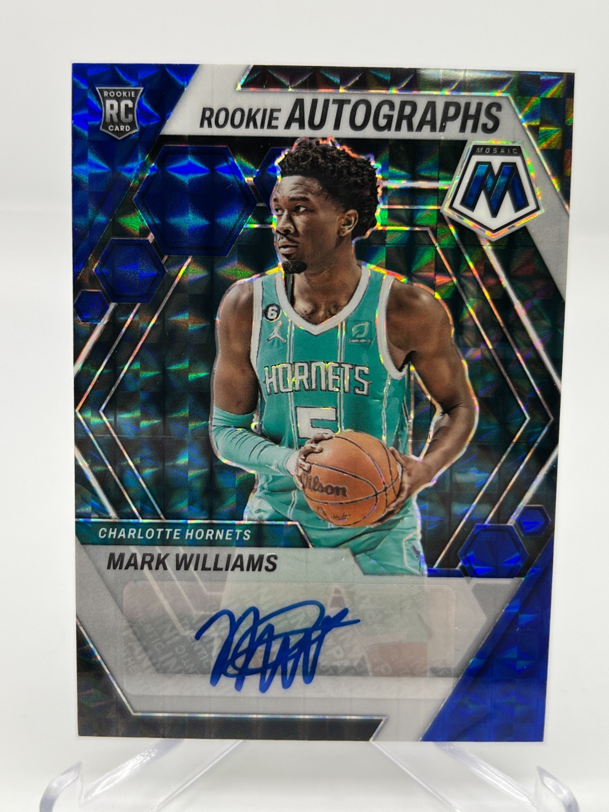 2022-23 PANINI MOSAIC MARK WILLIAMS RC 02/49 BLUE ROOKIE AUTOGRAPHS NO. RA-WIL