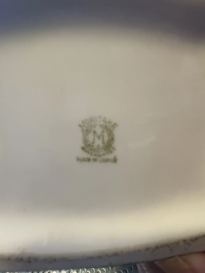 Jarrón floral antiguo Noritake pintado a mano, rollo dorado y negro, nipón c.20thC Foto 4 de 4