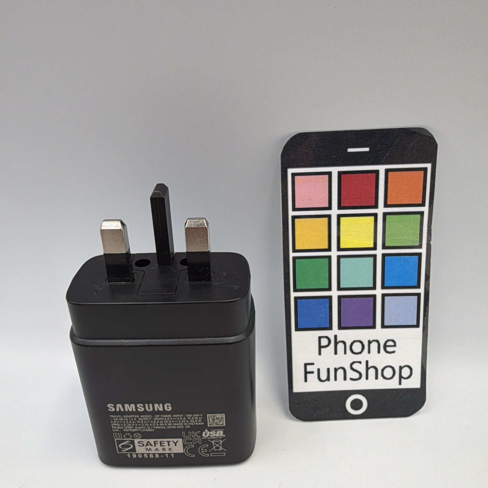 100% Genuine Samsung 45W Super Fast Charger Adapter Plug Black Used Working